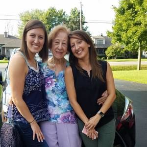 Meet your Posher, Adriana